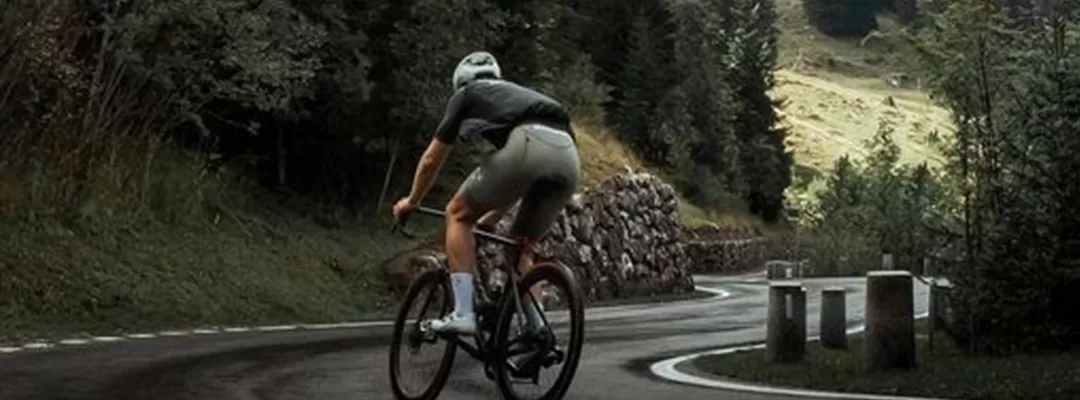 磁吸式自行车手机支架如何提升您的骑行体验